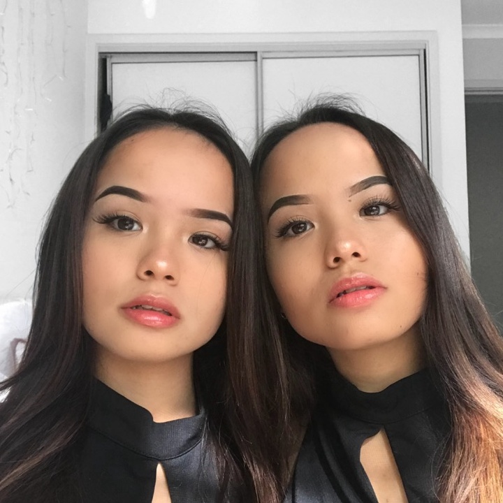 The Connell twins on TikTok.