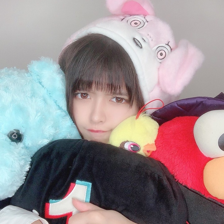 景井 ひな(@kageihina) Official