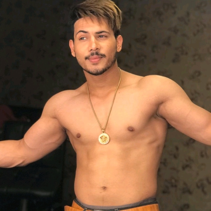 View Adnan Khan Tik Tok Gf Background