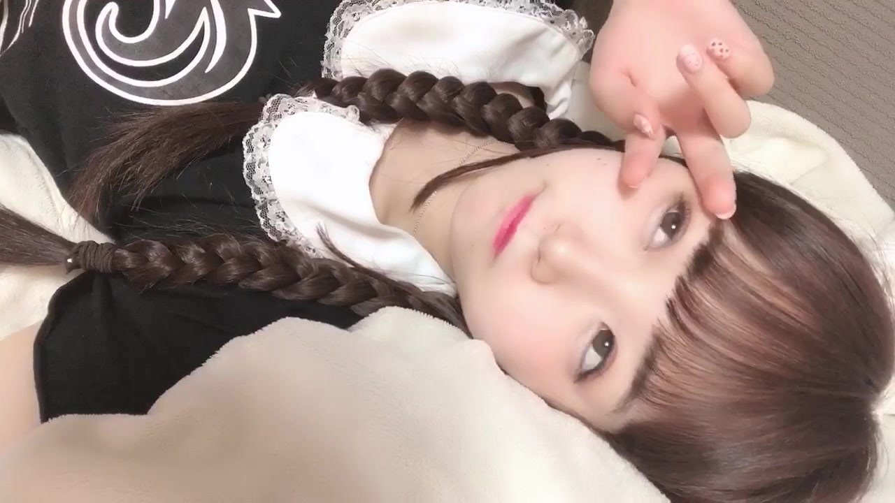 縁まゆり Shinto Mayuri On Tiktok 前髪厚すぎって言われるから薄くしてみたけどやっぱ厚いのがいい アイドル