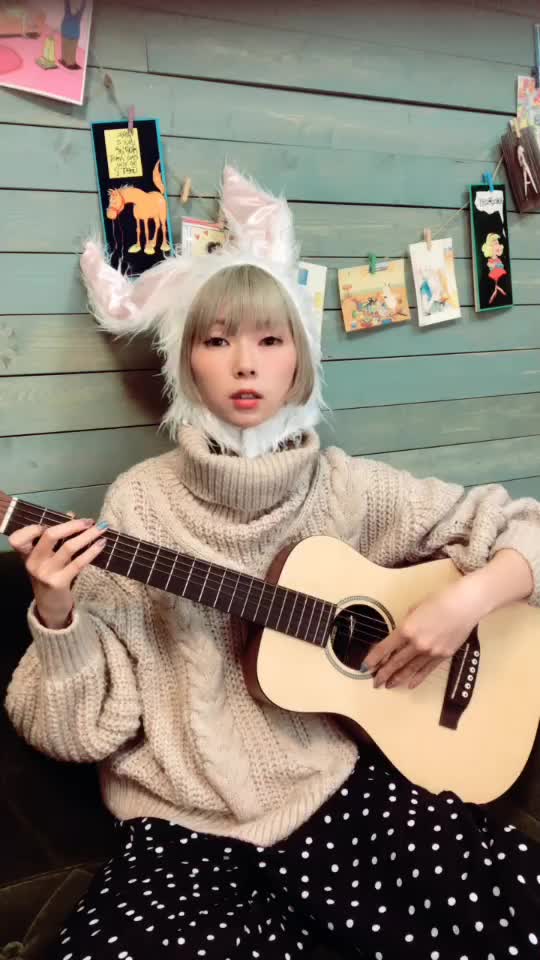 あさぎーにょ Asaginyo On Tiktok うちもロックを聴かない 歌