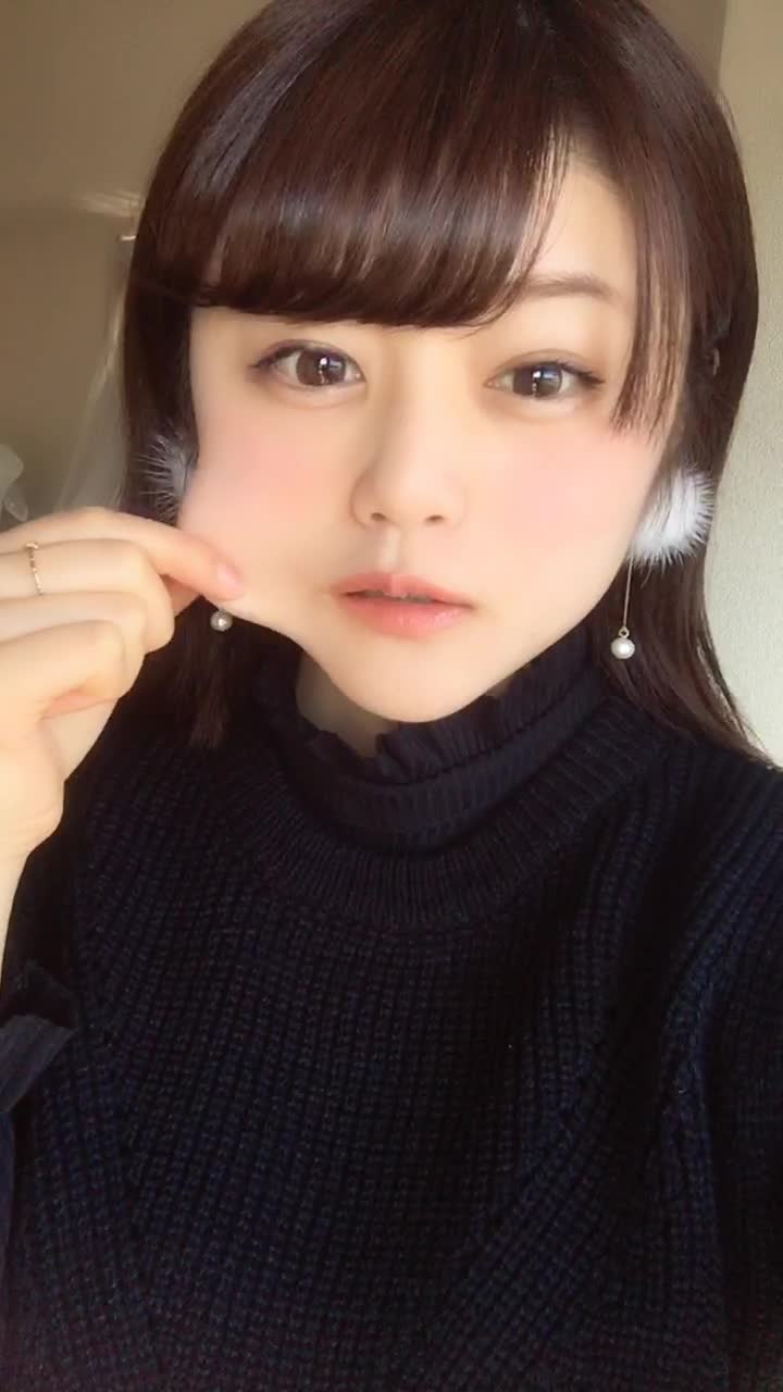 Momo 24 N On Tiktok 美少女面接 一発撮り おすすめのりたい